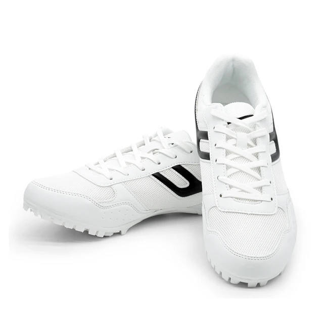 육상스파이크화